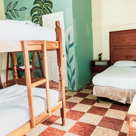 Hostal Eden Moyogalpa Exteriér fotografie
