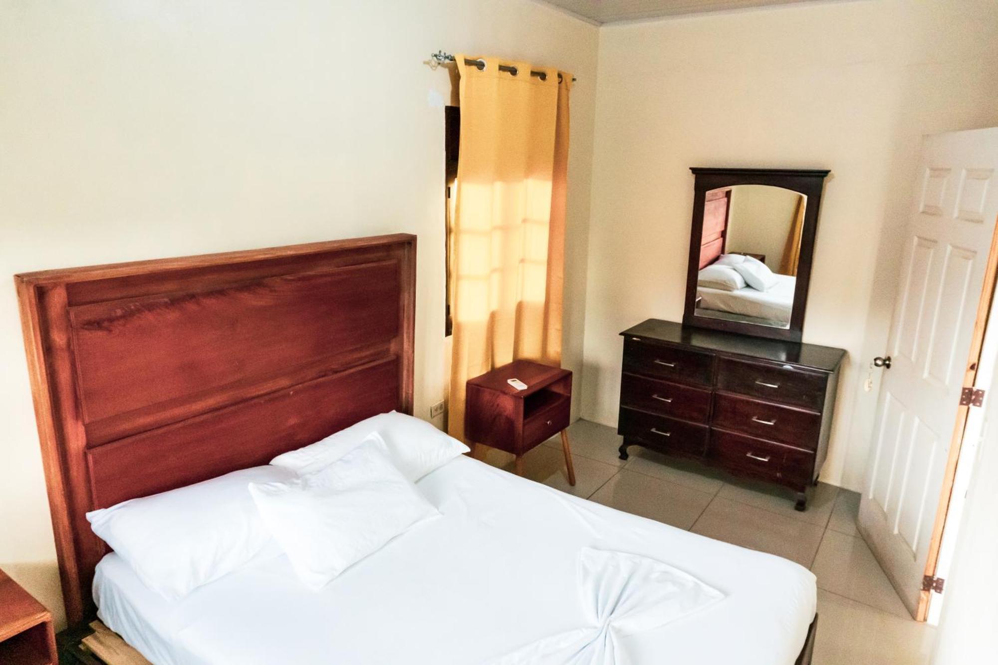 Hostal Eden Moyogalpa Exteriér fotografie