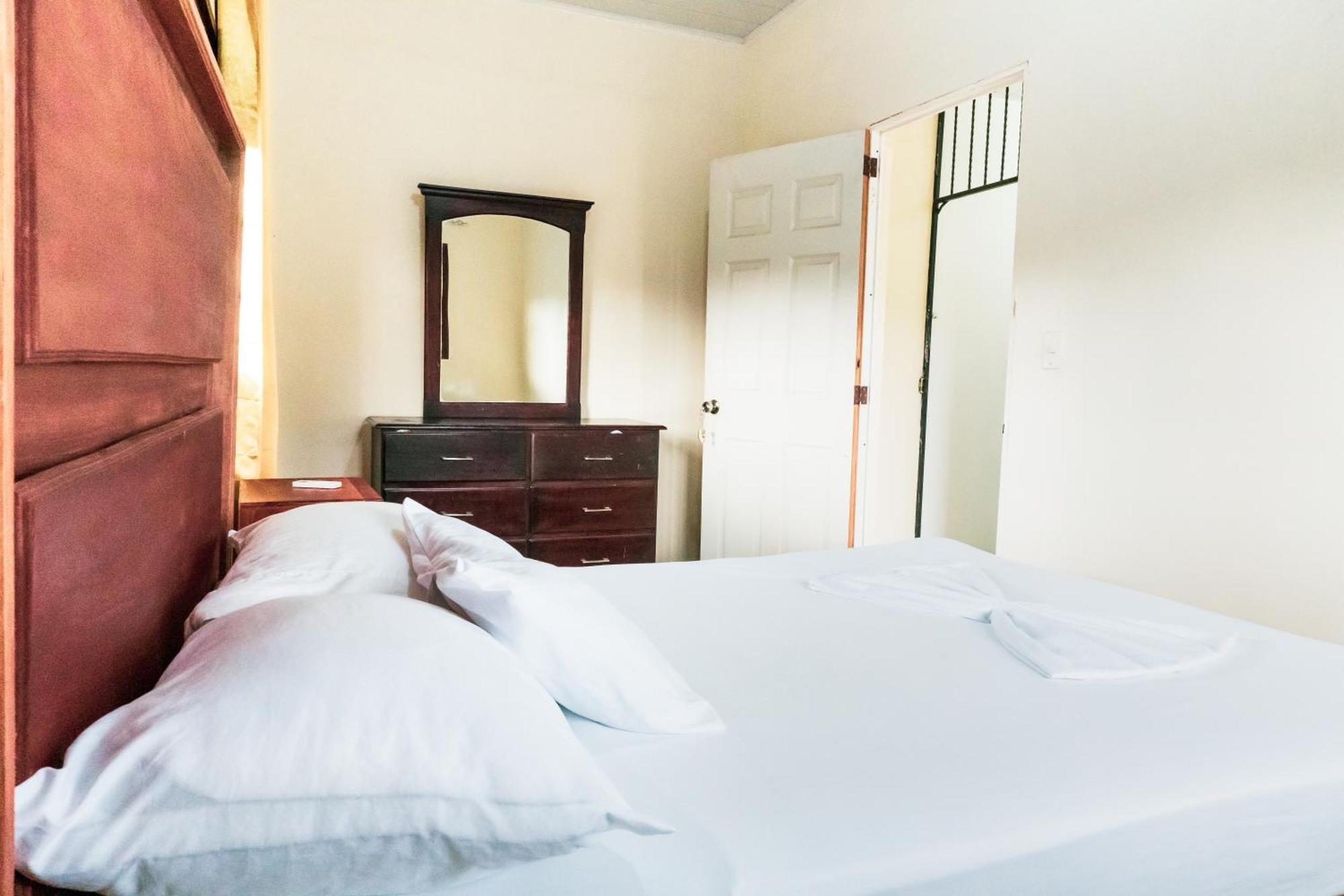 Hostal Eden Moyogalpa Exteriér fotografie