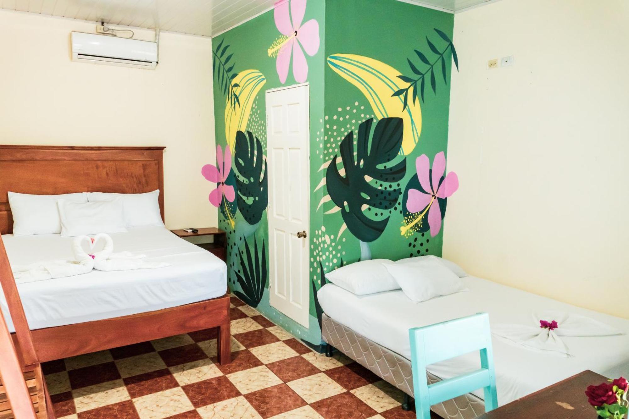 Hostal Eden Moyogalpa Exteriér fotografie