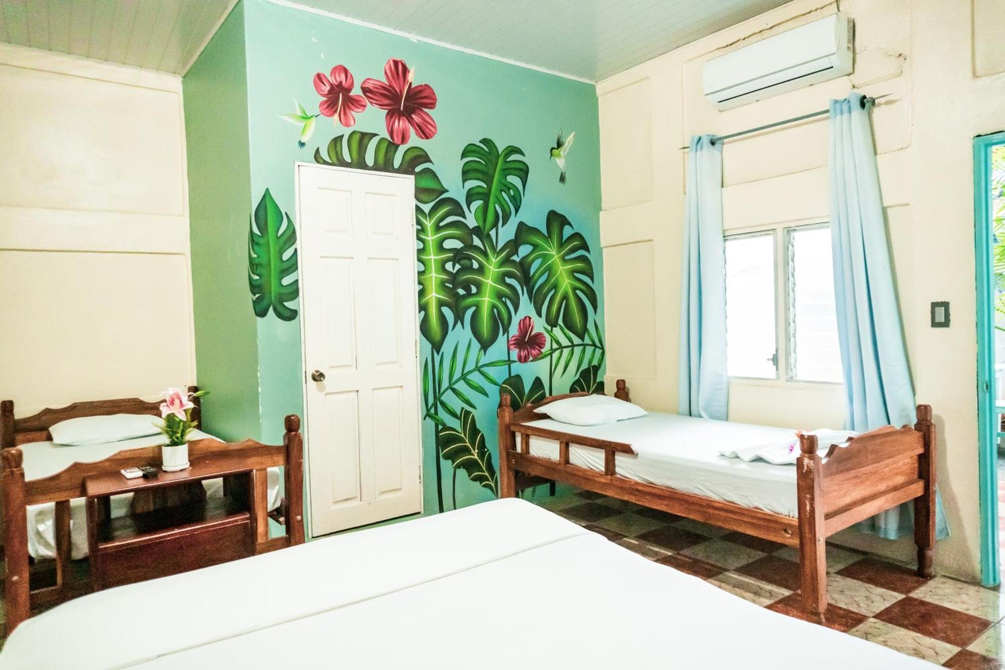 Hostal Eden Moyogalpa Exteriér fotografie
