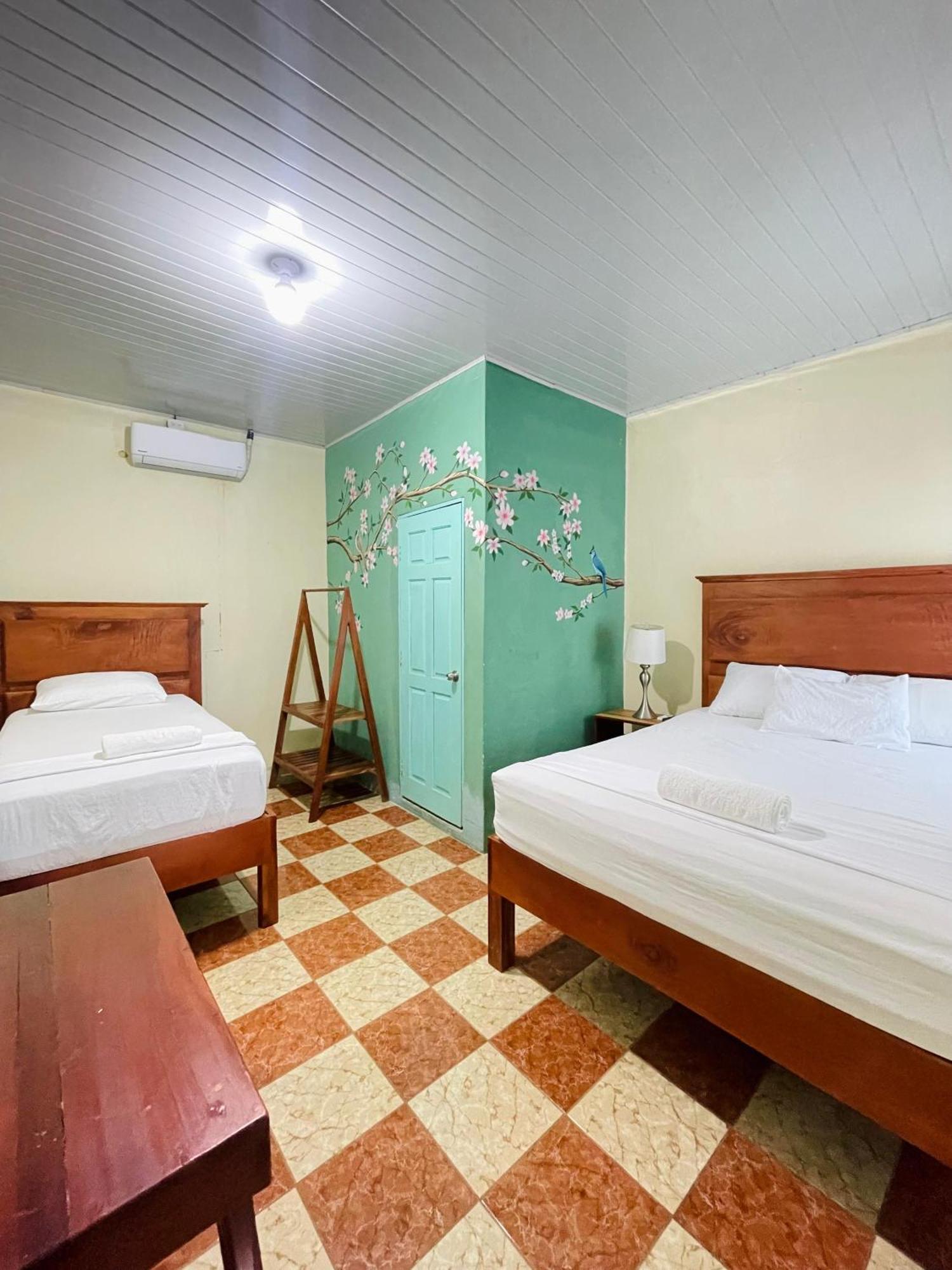 Hostal Eden Moyogalpa Exteriér fotografie